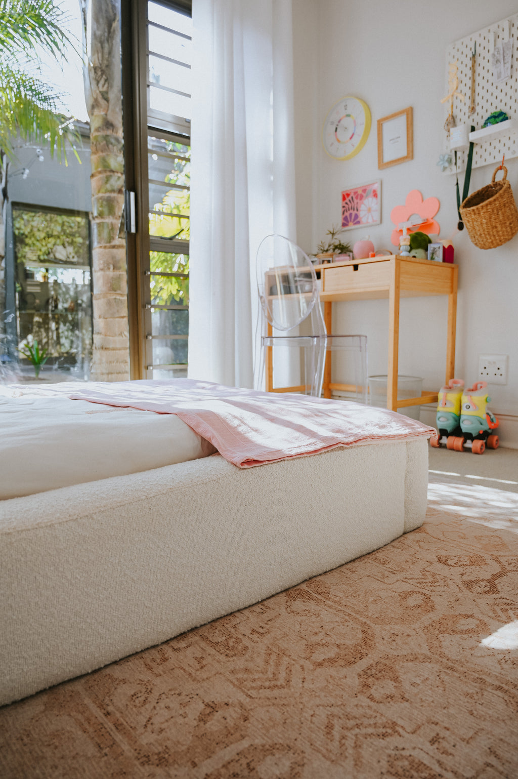 Neve Floorbed low upholstered bed frame